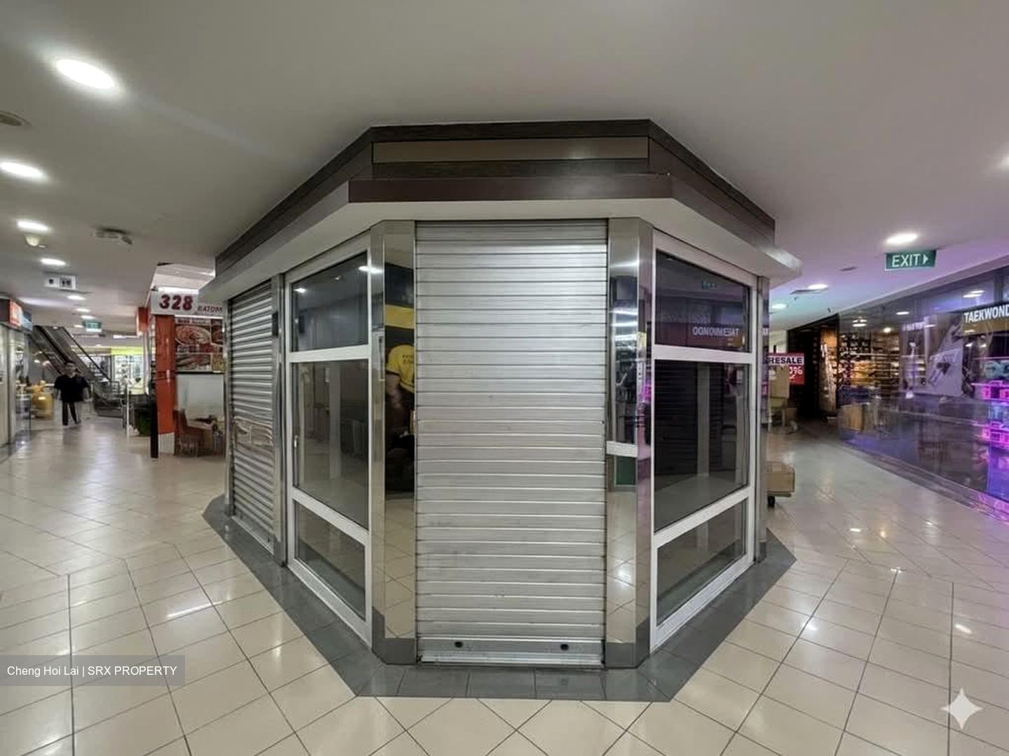 Queensway Tower / Queensway Shopping Centre (D3), Shop House #559188171